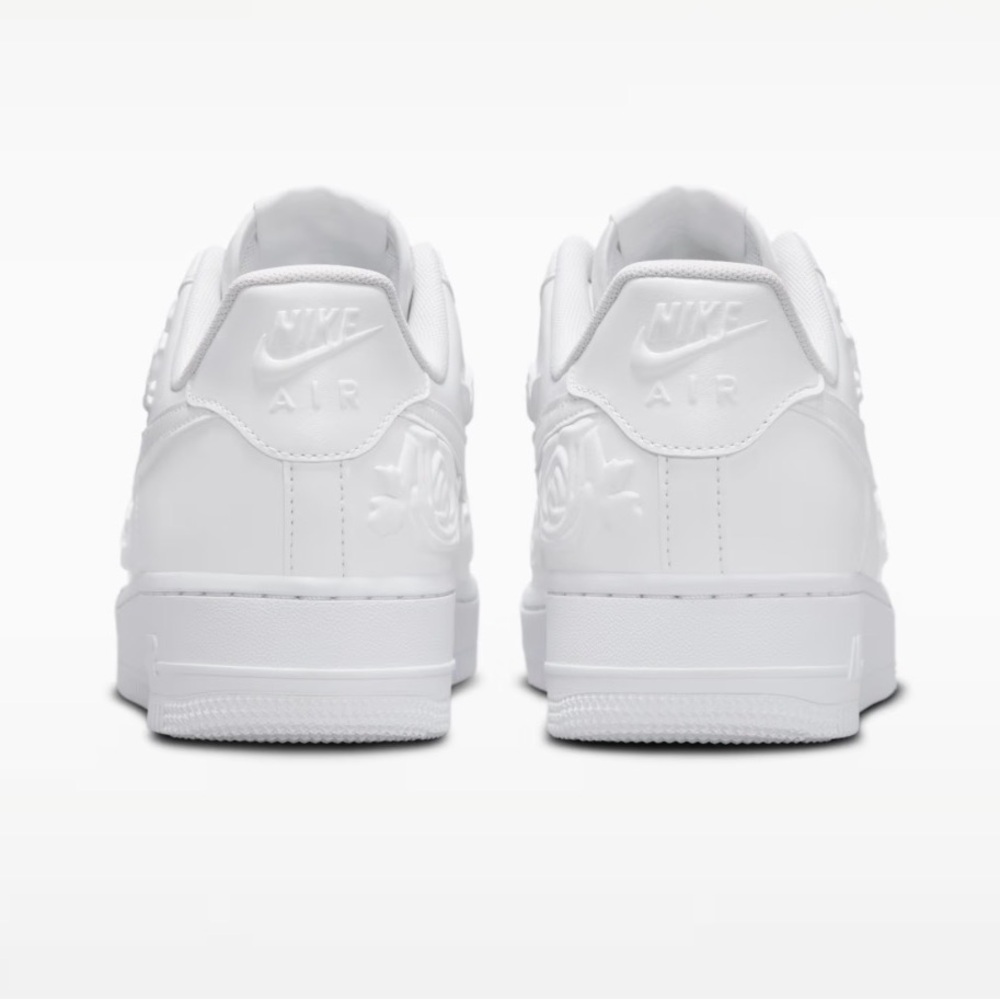 NAF White Women's Sneakers size 8.5 New with a box - Picture 4 of 11